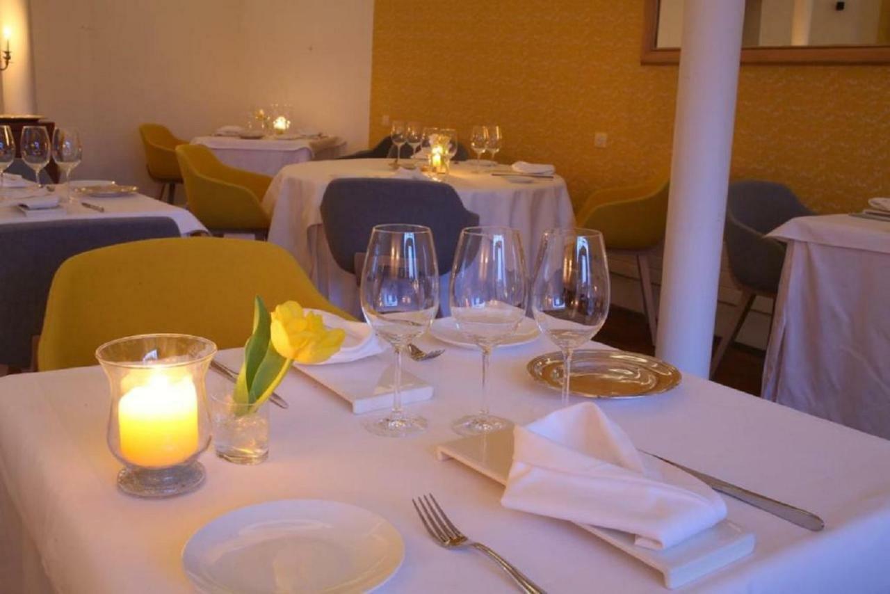 Hotel Spa Frederic Carrion Et Sa Table Gastronomique Viré Exterior foto